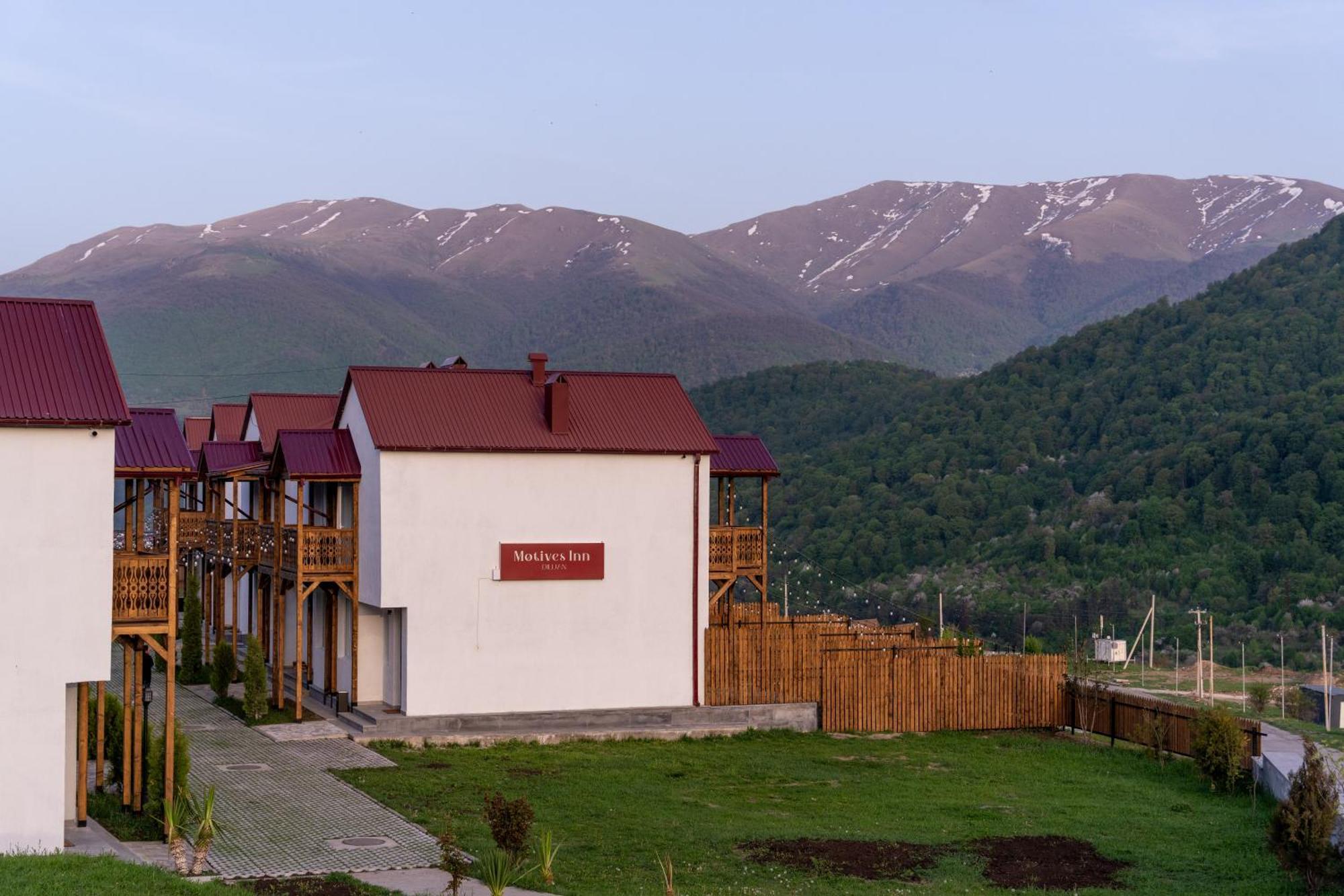 Motives Inn Dilisan Kültér fotó